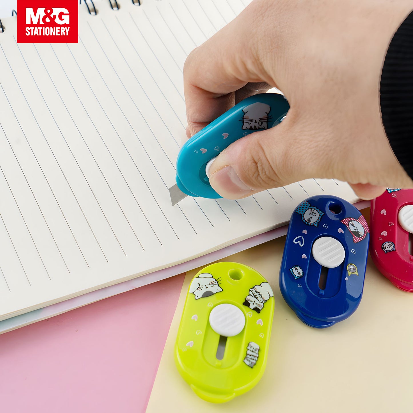 M&G "So Many Cats" Retractable Paper Cutter Knife 3.5 x 6cm 24s/Set (ASS913D9)