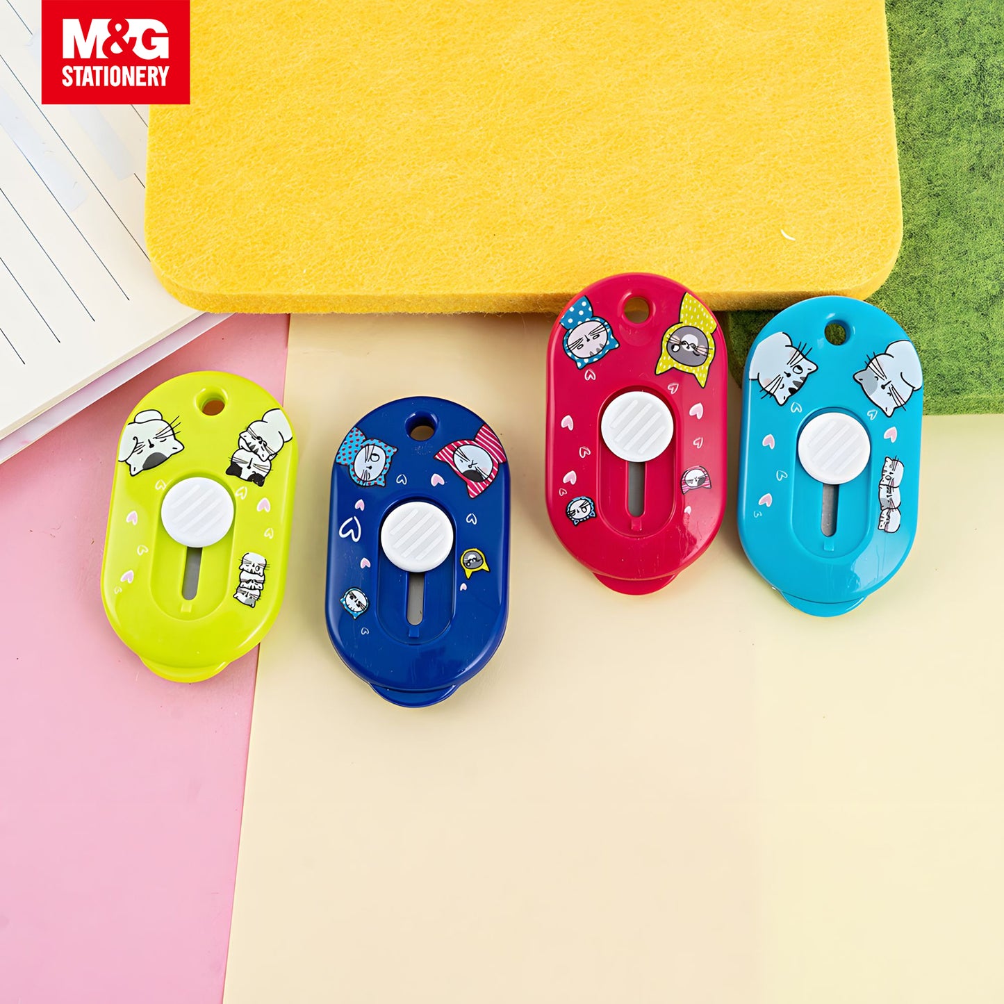 M&G "So Many Cats" Retractable Paper Cutter Knife 3.5 x 6cm 24s/Set (ASS913D9)